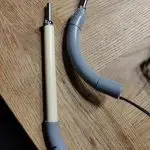 Sensoren om de grondtemperatuur te meten op respectievelijk 10 en 20 cm diepte